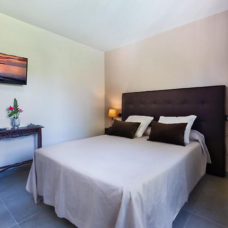 Villa Granada Garden Deluxe 모나칠 외부 사진