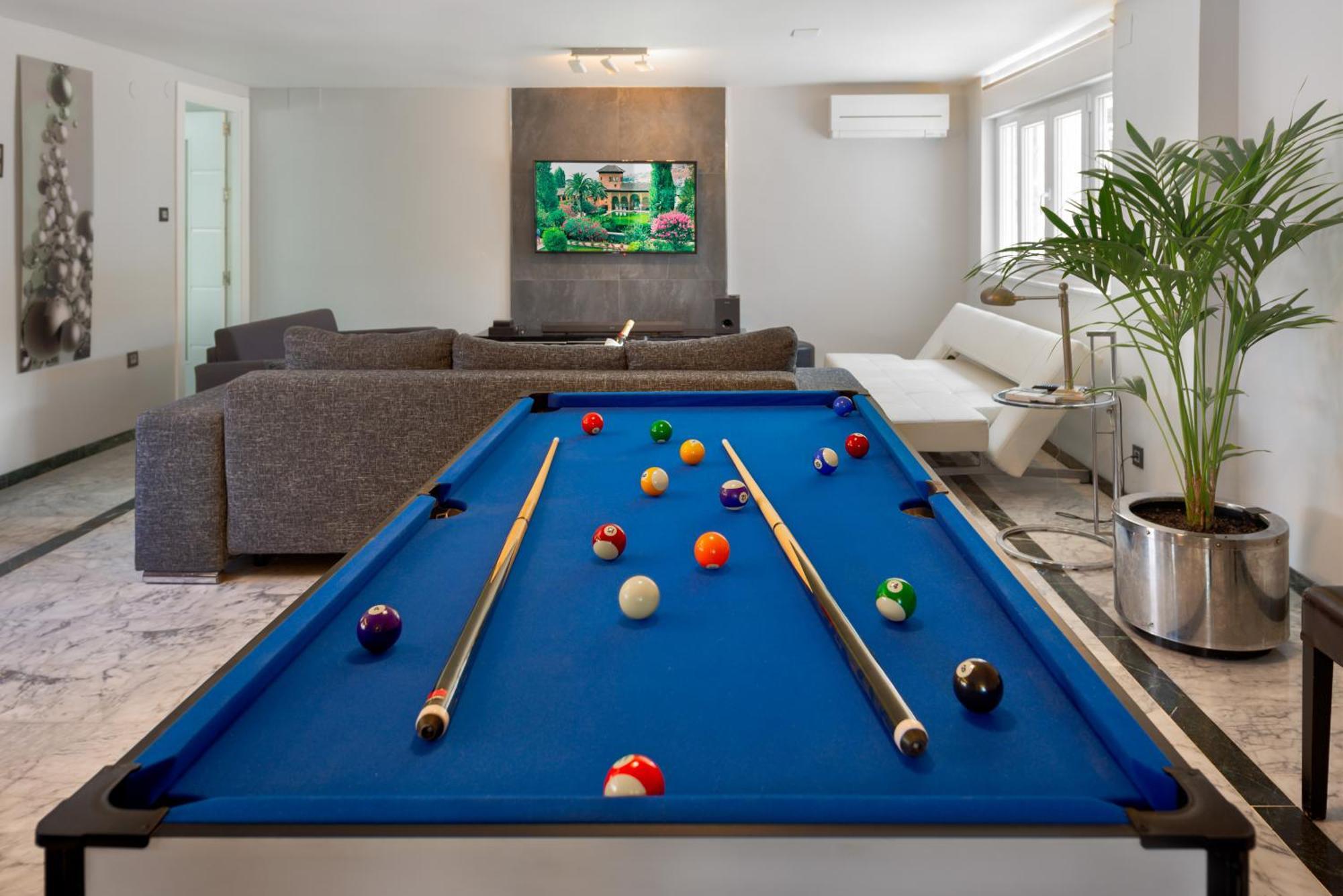Villa Granada Garden Deluxe 모나칠 외부 사진