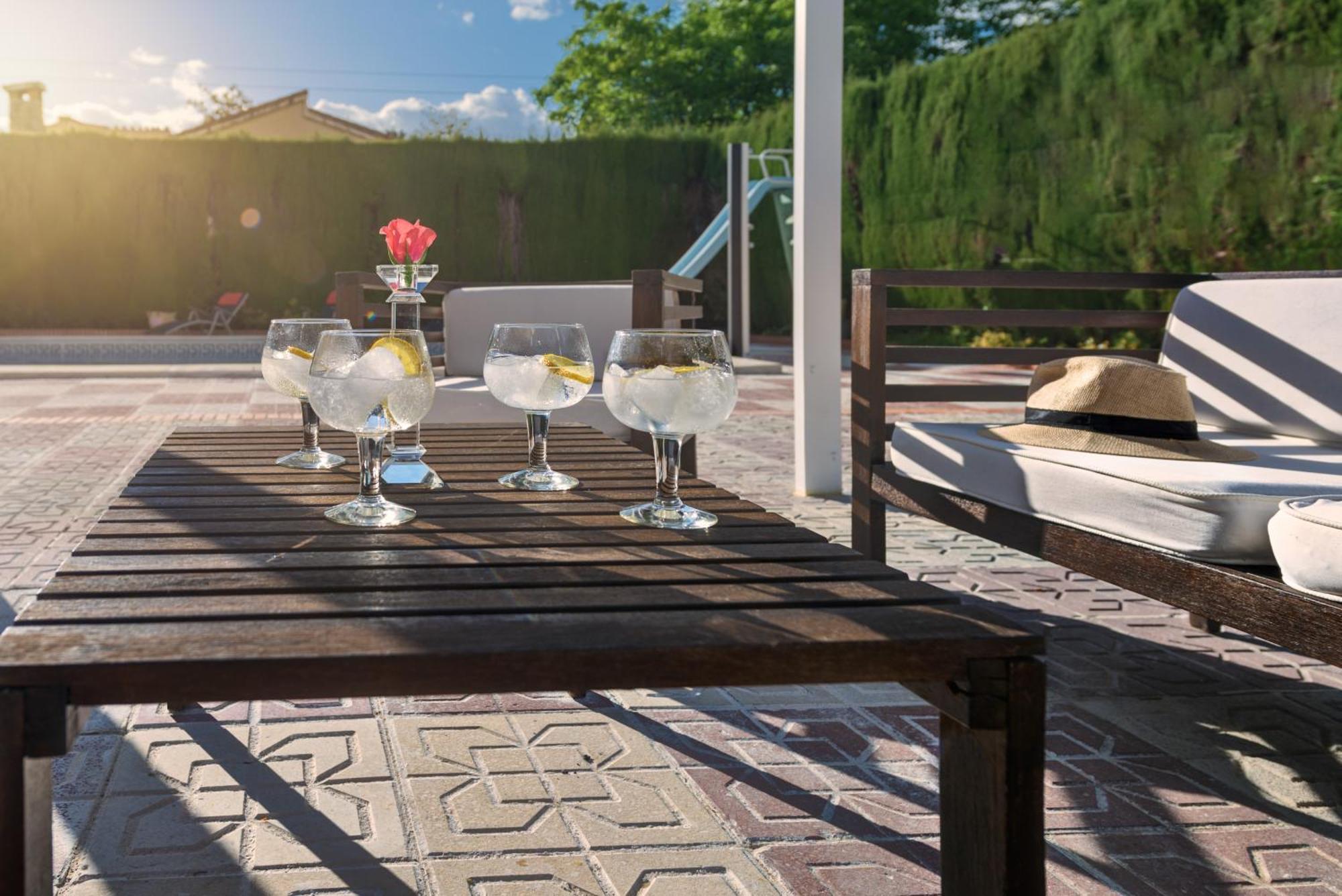 Villa Granada Garden Deluxe 모나칠 외부 사진